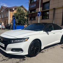 Honda Accord 1.5 CVT, 2018, 67 000 км, с пробегом, цена 2 450 000 руб.