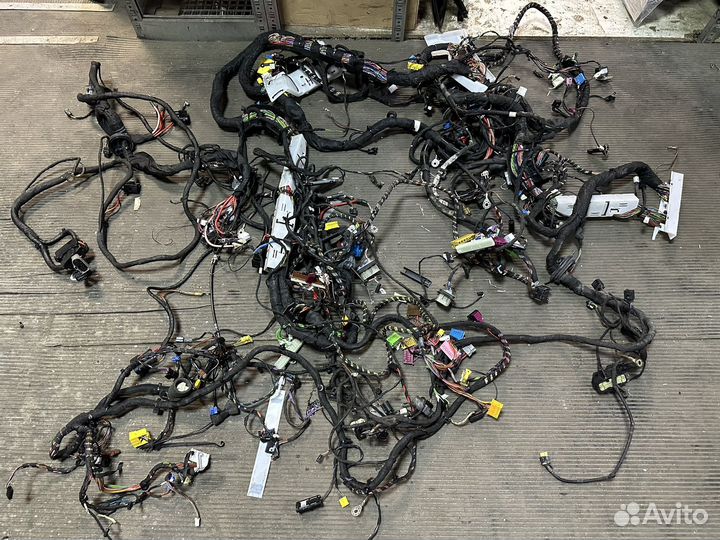 Проводка кузова и салона Mercedes AMG GT S C190