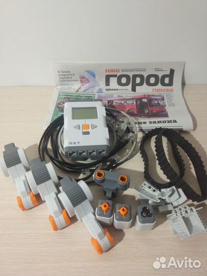 Продам конструктор Lego Mindstorms Nxt 8547