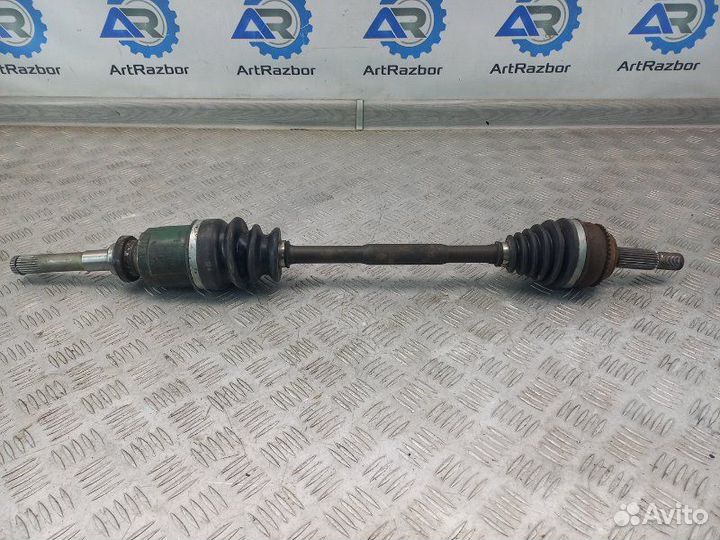 Привод передний правый Mitsubishi Outlander 1