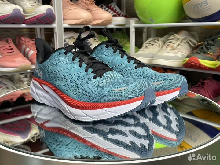 Hoka Clifton 8