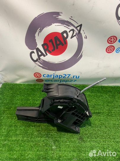 Селектор АКПП(4) Toyota Sienta NSP170 2NR-FKE 2015