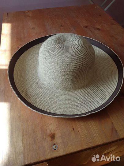 Шляпы пляжные новые