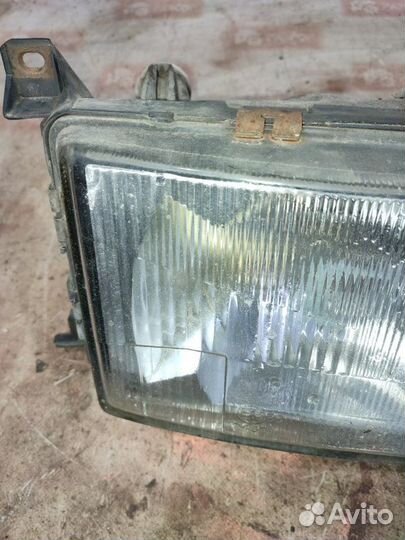 Фара передняя правая Volkswagen Passat B3 2E 1993