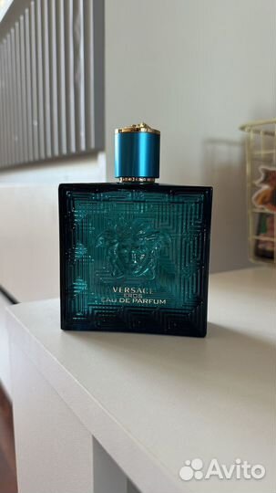 Парфюмированная вода versace eros