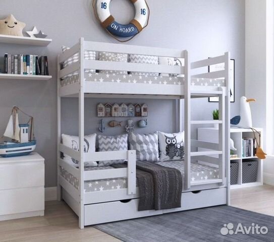 Кровать двухъярусная
