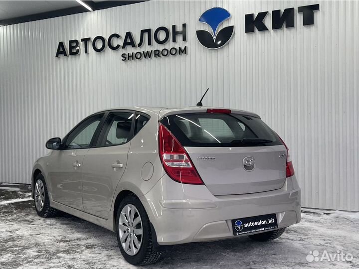 Hyundai i30 1.6 МТ, 2011, 29 058 км