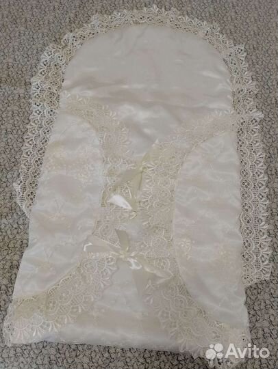 Конверт на выписку с чепчиком