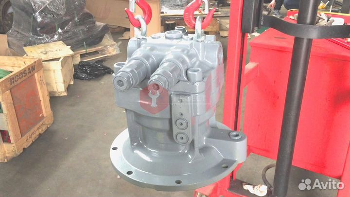 Гидромотор поворота Hyundai R110-7 31N4-10152