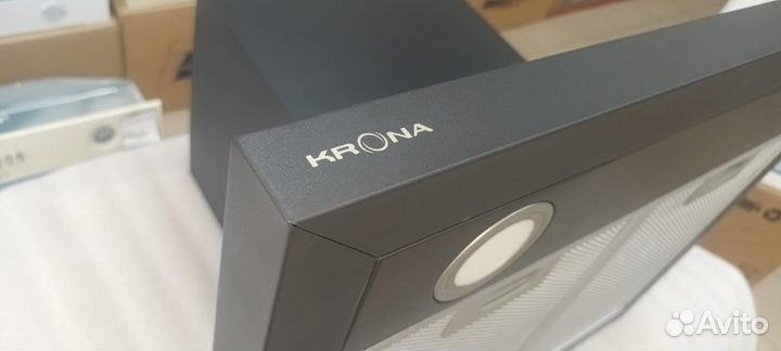 Вытяжка для кухни 60 см Krona Rina