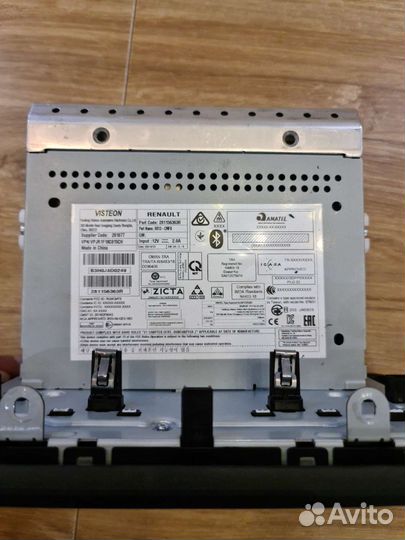 Штатная магнитола renault arkana