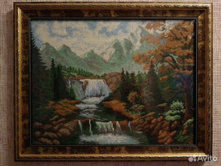 Картина вышитая крестиком