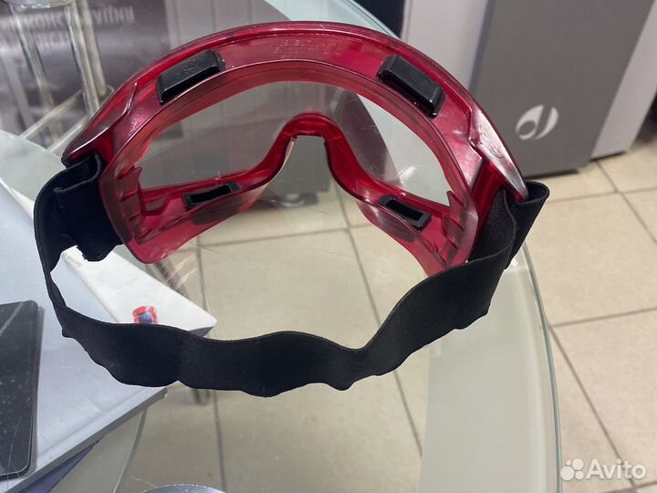 Горнолыжные очки