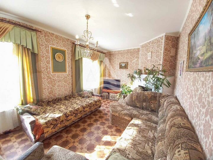 Дом 153,6 м² на участке 10,2 сот.