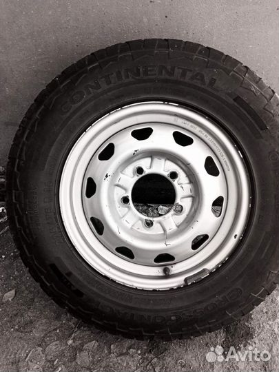 Комплект шин с дисками