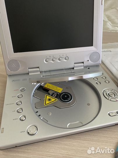 Портативный dvd плеер Elenberg LD - 850