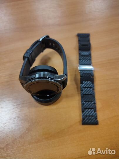 Смарт-часы Samsung Gear S3 Frontier