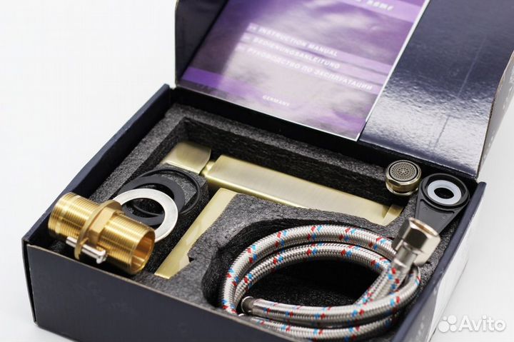 Смеситель для умывальника Ganzer 06011D Бронзовый