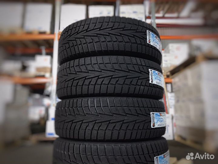 Hankook Winter I'Cept X RW10 275/40 R21 107T