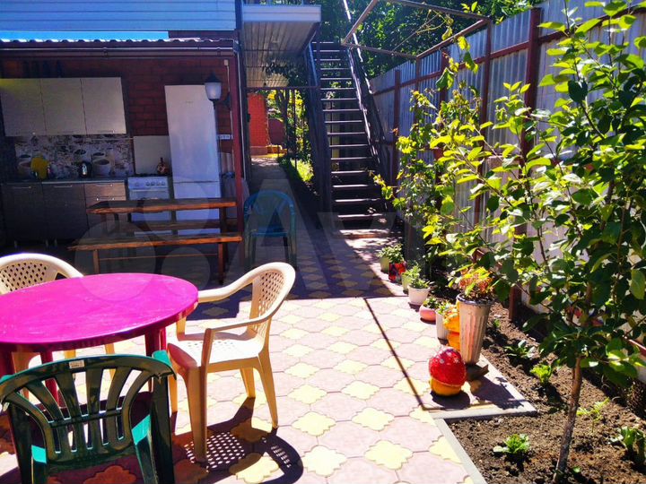 Комната 12 м² в 5-к., 1/2 эт.