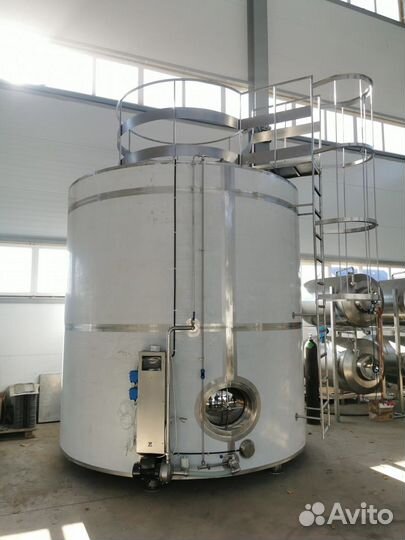 Молочный танк,термос для молока 3000л нержавеющий