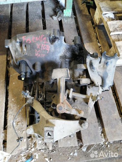 МКПП (механическая коробка переключения передач) F