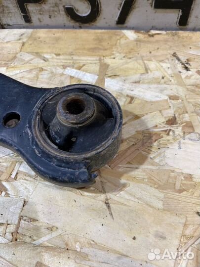 Рычаг подвески Hyundai Matrix хетчбэк 2005