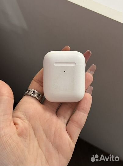 Кейс от наушников airpods 2 с беспроводной зарядко