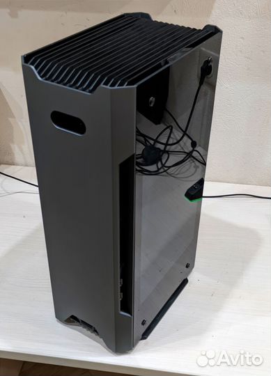 Phanteks Evolv shift