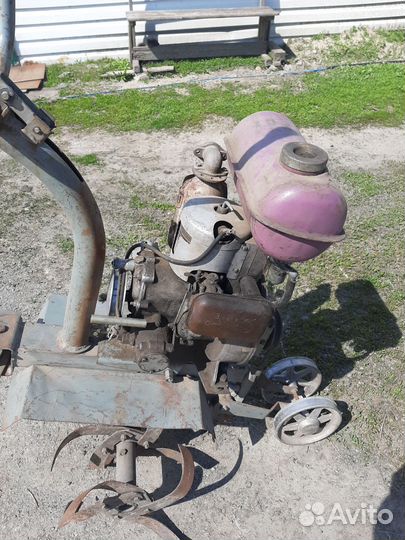 Культиватор типа крот