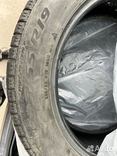 Pirelli Carras All Season 235/55 R19