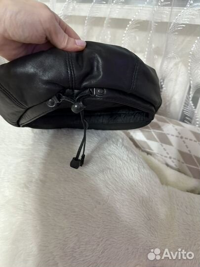 Кепка из натуральной кожи новая