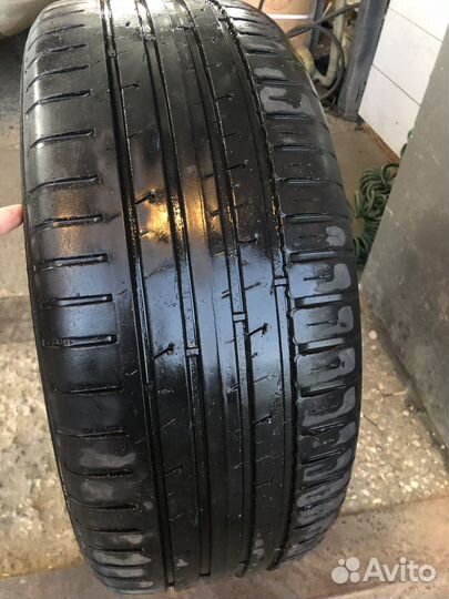 Nokian Tyres Hakka Blue 2 225/50 R17