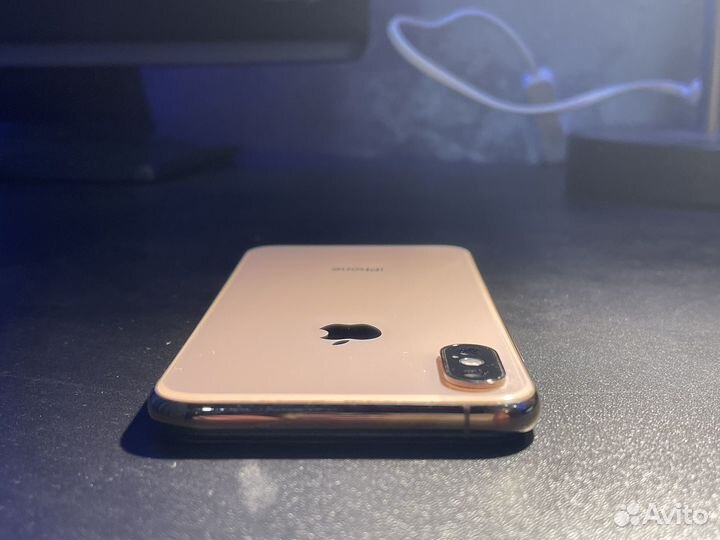 iPhone Xs, 64 ГБ