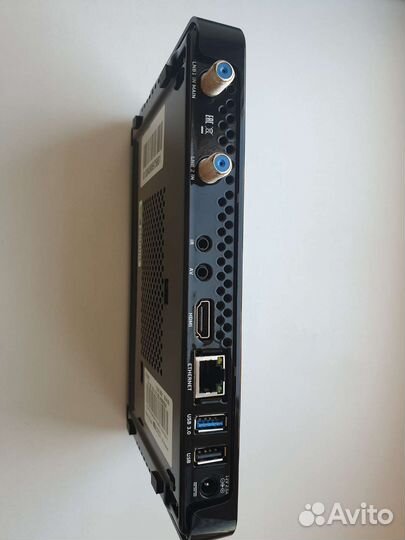 Ресивер триколор GS B621L