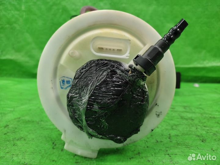 Топливный насос / бензонасос Audi Q5 2008-2012