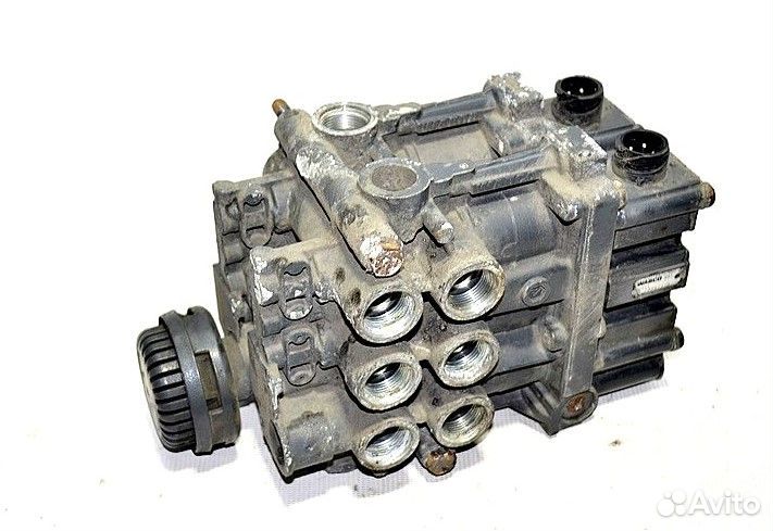 Главный кран уровня пола mercedes-benz Actros MP2