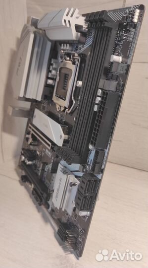 1200 ASRock B460M Pro4