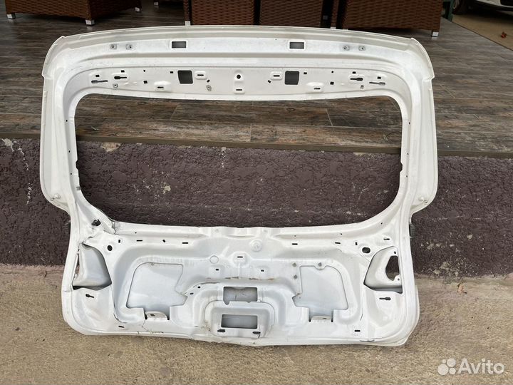 Крышка багажника Volkswagen Tiguan 2011-2016