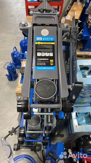 Домкрат супернизкий подкатной 3,2 тонны, H75-500