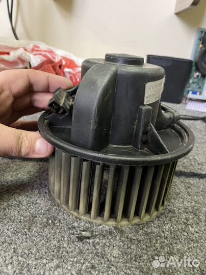 Продам моторчик печки