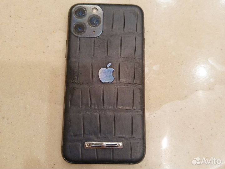 iPhone 11 Pro, 256 ГБ