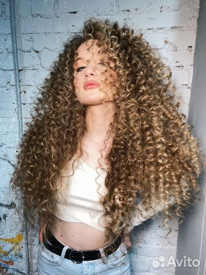 Укладки, локоны, афро-кудри