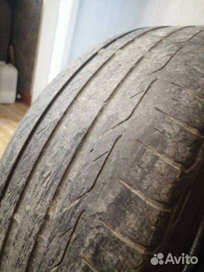 Bridgestone Turanza T001 205/60 R16