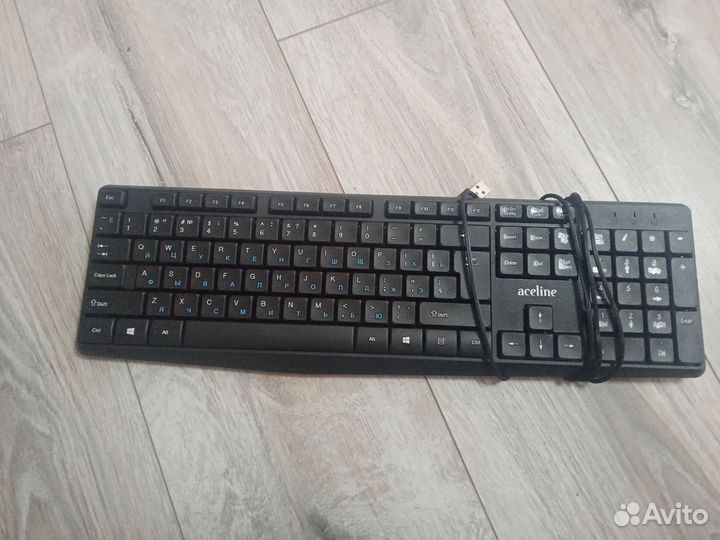 Материнская плата 775