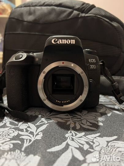 Фотоаппарат Canon EOS 770D
