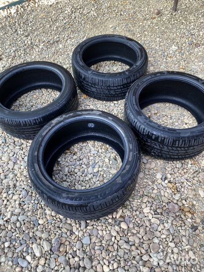 Tracmax X-Privilo RS01+ 275/40 R20 и 315/35 R20