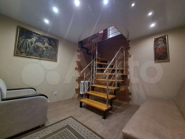 2-к. квартира, 53 м², 10/10 эт.