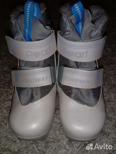 Лыжные ботинки 31р
