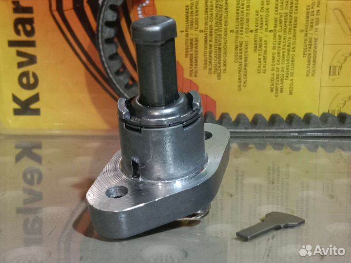 Натяжитель цепи грм TTR 250